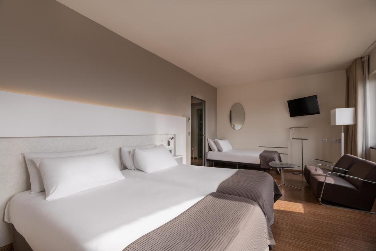 Eurostars Via De La Plata Hotell Astorga Eksteriør bilde